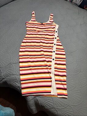 Sleeveless Multicolor Striped Midi Dress with Side Button Detail